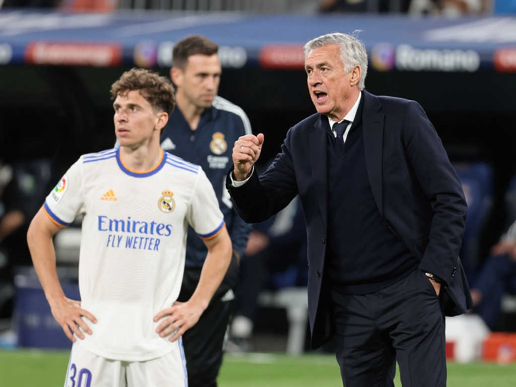 二张黄牌被 二张黄牌被