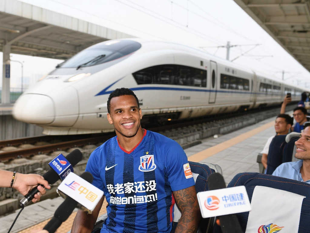 某些在海外 某些在海外